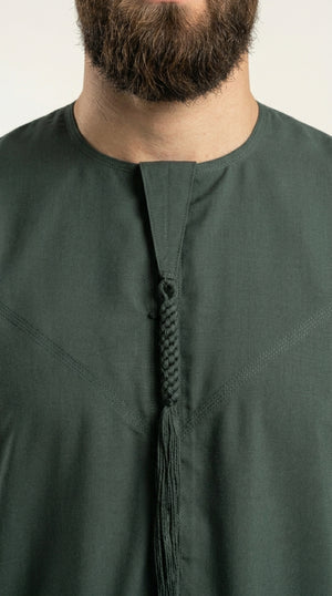 Matte Forest Green Emirati Thobe with Tassel Emarati